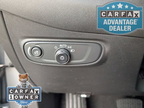 Used 2024 Chevrolet Equinox LT FWD image 14