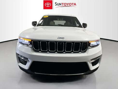 Used 2022 Jeep Grand Cherokee Limited 4xe w/ Luxury Tech Group II AWD/4WD image 2