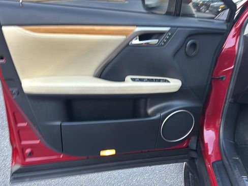 Used 2022 Lexus RX 350L FWD w/ Premium Package image 14