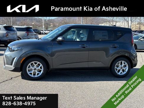 New 2025 Kia Soul LX image 3