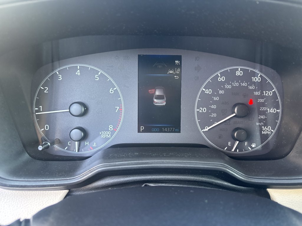Used 2025 Toyota Corolla LE FWD image 15