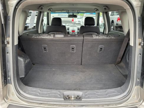 Used 2011 Kia Soul + w/ Audio Pkg FWD image 17