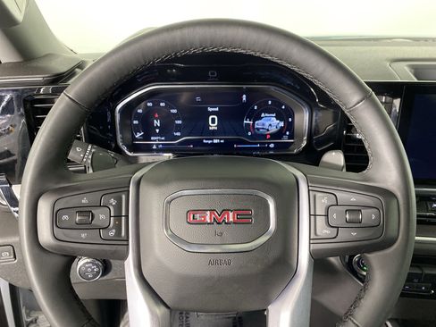 Used 2023 GMC Sierra 1500 SLT w/ SLT Premium Plus Package image 23