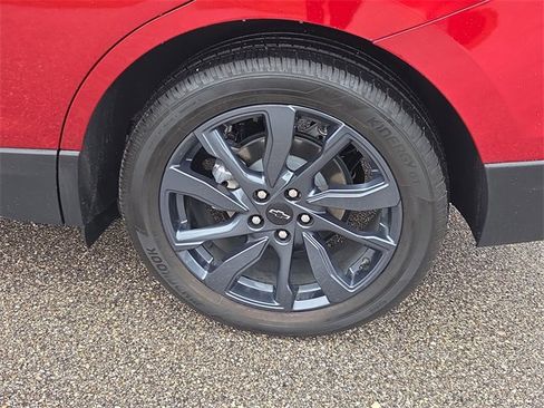 Certified 2024 Chevrolet Equinox RS w/ RS Leather Package image 8