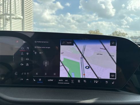 Certified 2025 Audi SQ5 Prestige w/ Prestige Package image 20