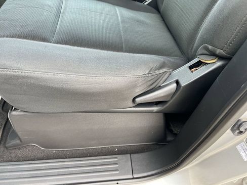 Used 2010 Nissan Titan XE image 13