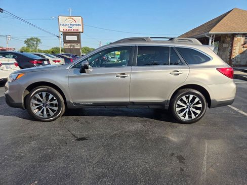 Used 2015 Subaru Outback 2.5i Limited AWD/4WD image 3