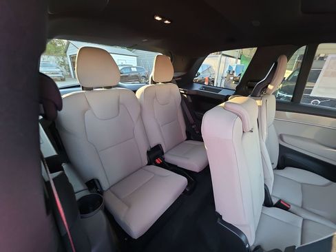 New 2026 Volvo XC90 B6 Plus image 20