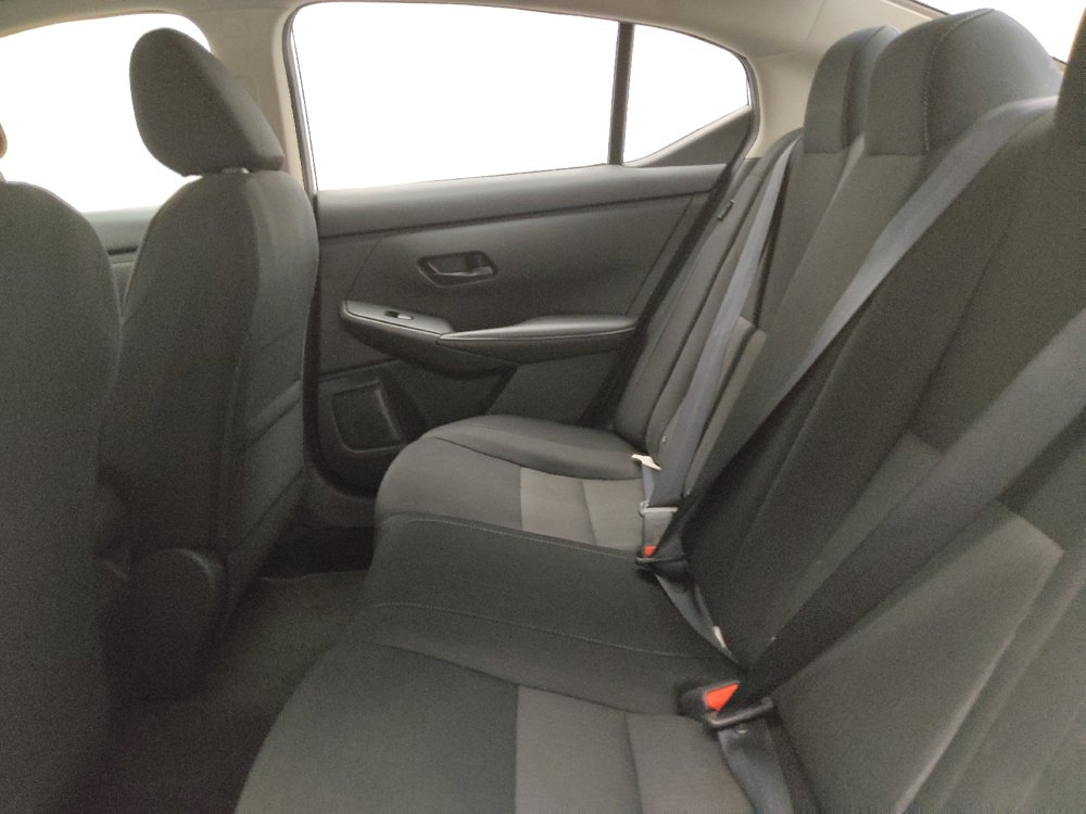 Used 2024 Nissan Sentra SV FWD image 18