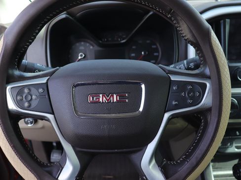 Used 2016 GMC Canyon SLT w/ Driver Alert Package image 29