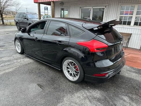 Used 2016 Ford Focus ST w/ Equipment Group 402A image 9
