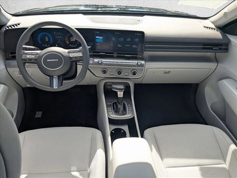 New 2026 Hyundai Kona SE image 17