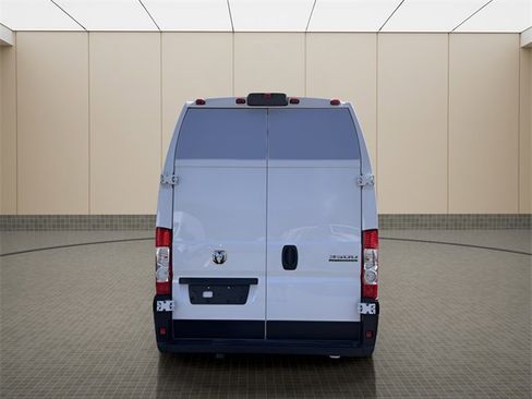 New 2024 RAM ProMaster 3500 w/ Convenience Group image 4