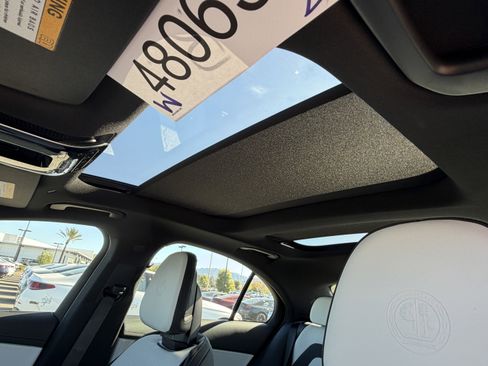 New 2026 Mercedes-Benz E 53 AMG e 4MATIC Sedan image 22