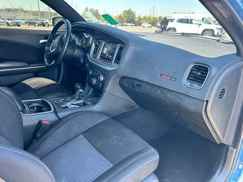 Used 2020 Dodge Charger Scat Pack RWD image 9