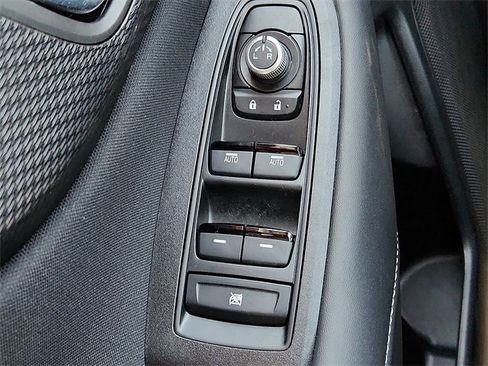 Certified 2025 Subaru Outback Premium w/ Popular Package #1A image 21