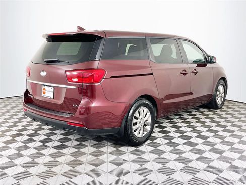 Used 2019 Kia Sedona LX FWD image 9