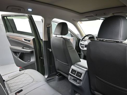 New 2026 Volkswagen Atlas SEL Premium R-Line AWD/4WD image 15