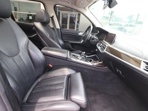 Used 2020 BMW X7 xDrive40i w/ Cold Weather Package AWD/4WD image 16