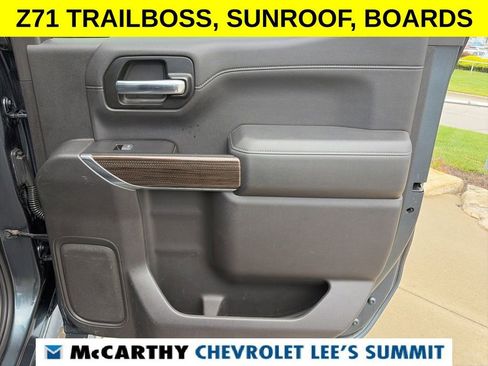 Used 2019 Chevrolet Silverado 1500 LT Trail Boss AWD/4WD image 38