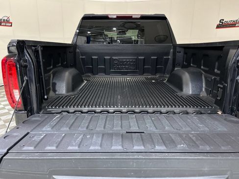 Used 2025 GMC Sierra 1500 SLT AWD/4WD image 5