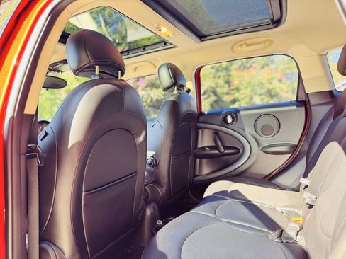 Used 2015 MINI Cooper Countryman S image 10