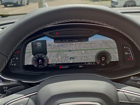 New 2025 Audi Q8 Premium Plus image 32