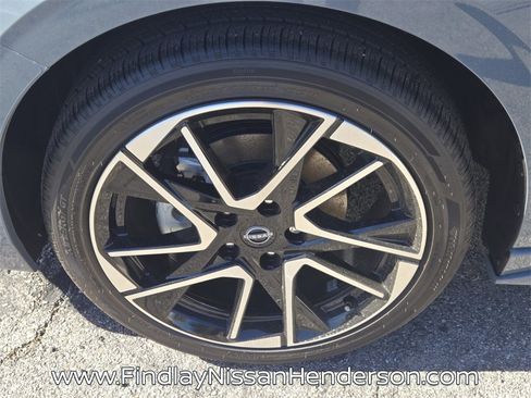 New 2025 Nissan Sentra SR image 5