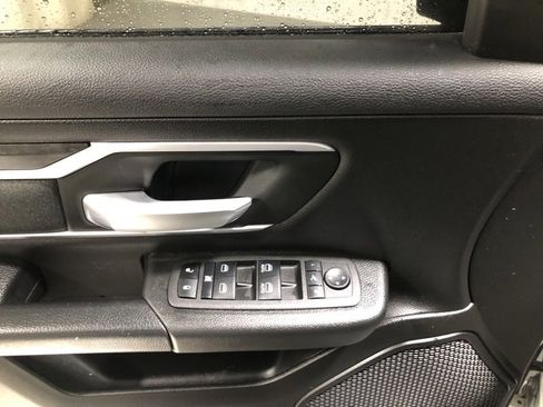 Used 2023 RAM 1500 Big Horn image 25