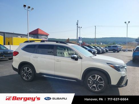 Certified 2023 Subaru Ascent Limited w/ Technology Package AWD/4WD image 5
