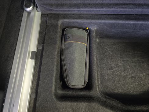 Used 2024 Rivian R1S Adventure AWD/4WD image 34
