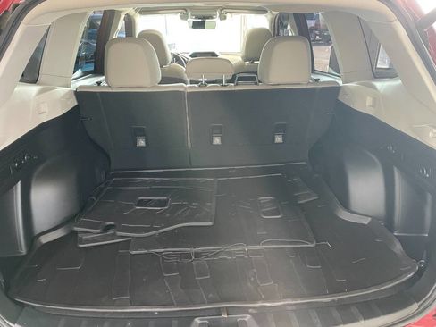 Used 2021 Subaru Forester Limited w/ Popular Package #3 image 8