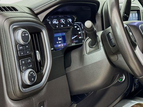 Used 2021 GMC Sierra 1500 Elevation w/ Preferred Package AWD/4WD image 12
