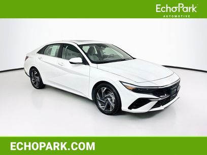 Used 2025 Hyundai Elantra SEL