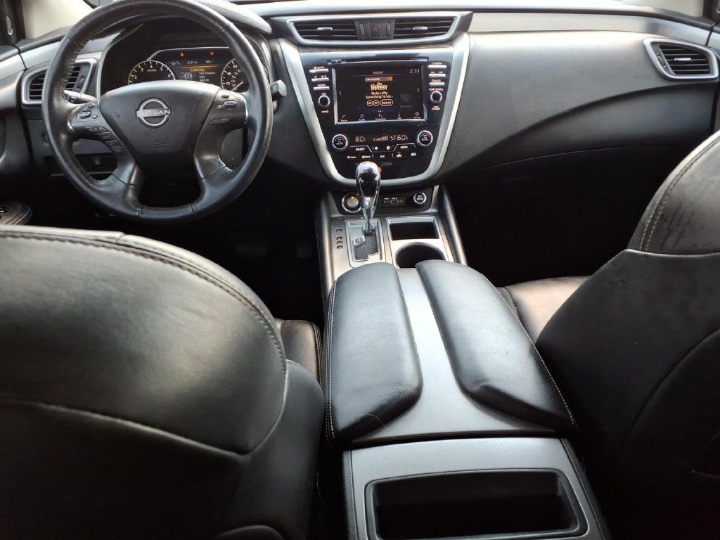Used 2023 Nissan Murano SV w/ SV Midnight Edition Package FWD image 13