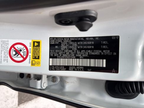 Used 2017 Toyota Highlander XLE w/ Protection Package #3 AWD/4WD image 47