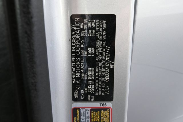Used 2020 Kia Soul LX FWD image 39