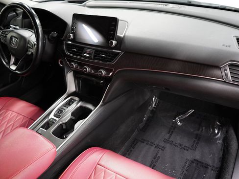 Used 2021 Honda Accord Touring image 24