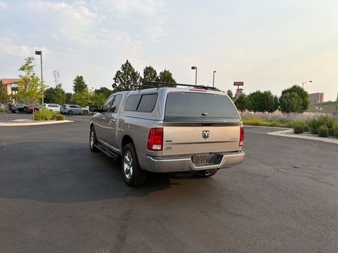 Used 2019 RAM 1500 Classic SLT w/ Luxury Group AWD/4WD image 3