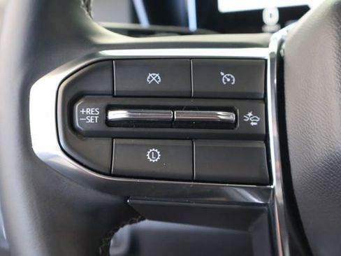 Used 2025 GMC Terrain Elevation AWD/4WD image 25