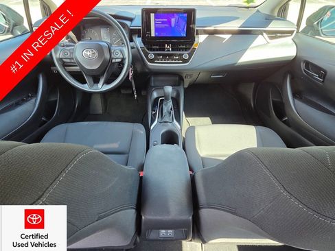 Certified 2025 Toyota Corolla LE FWD image 4