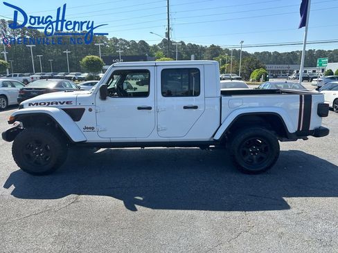 Used 2021 Jeep Gladiator Mojave AWD/4WD image 3