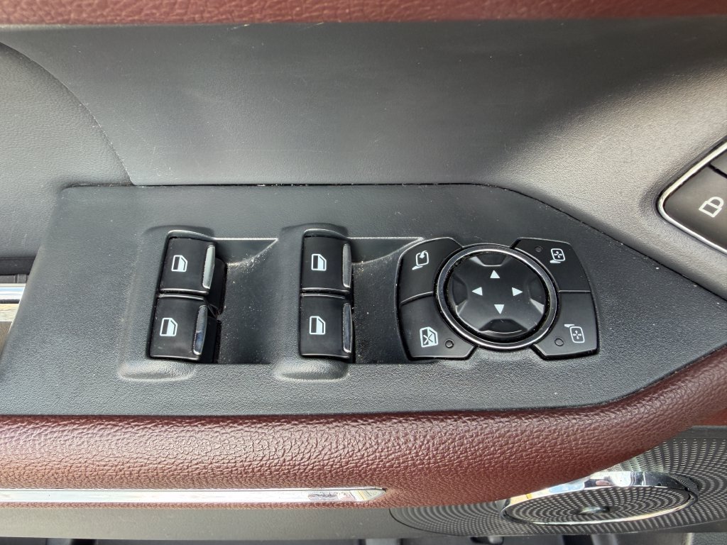 Used 2024 Ford Expedition Limited AWD/4WD image 18