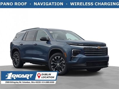 New 2025 Chevrolet Traverse LT w/ Sun and Wheel Package