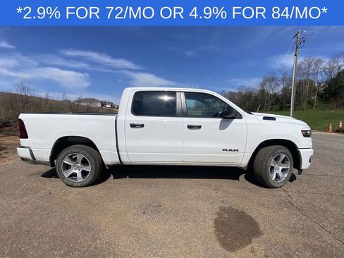 New 2026 RAM 1500 Express image 7