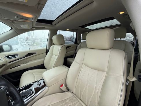 Used 2019 INFINITI QX60 Luxe w/ Sensory Package image 12