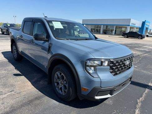 Used 2025 Ford Maverick XLT w/ XLT Luxury Package image 14
