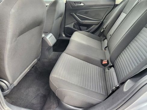 Used 2025 Volkswagen Jetta S image 30