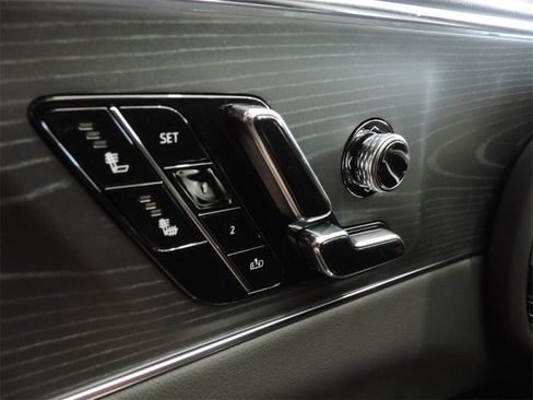 New 2025 Cadillac Lyriq Sport image 22