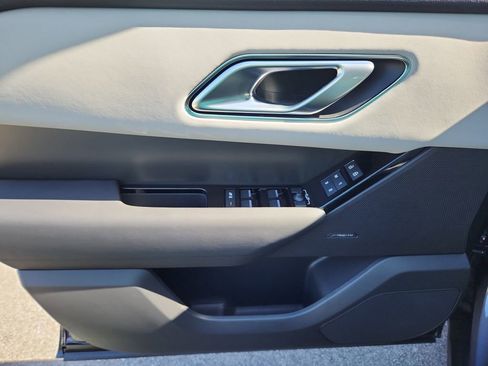 Certified 2026 Land Rover Range Rover Velar S image 24